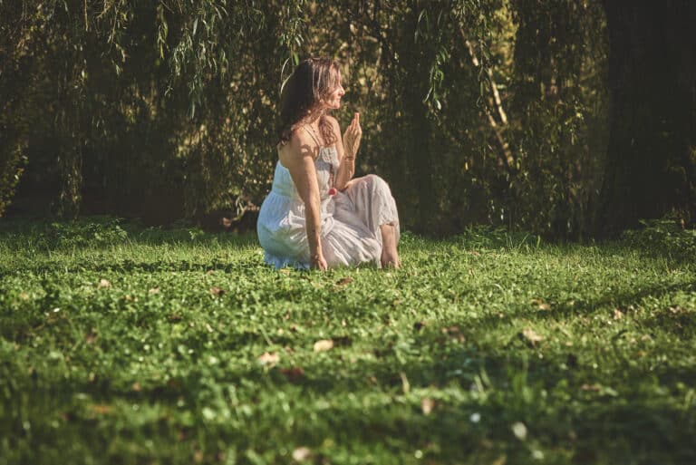 Nina Costa, professeure de yoga – Le Fil du Yoga, Dordogne